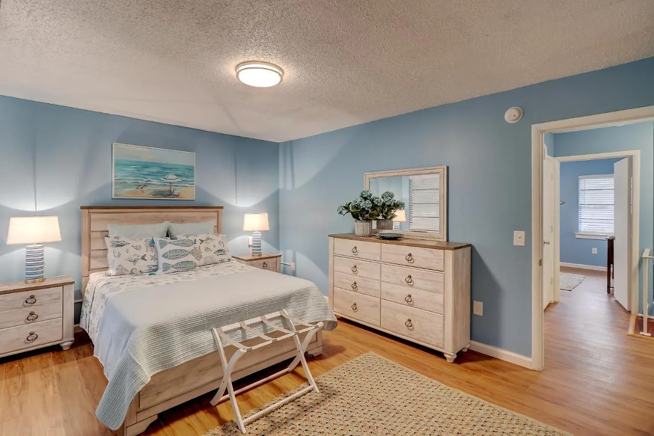 #61 Beautiful Condo Ideal Location 2Bdr/2 Parkings Hilton Head Island United States